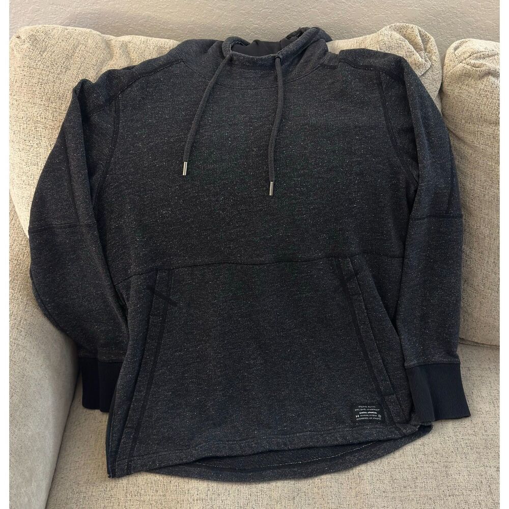 Under Armour Rush Loose Men's Side Zippers Hoodie. Like New. Free Ship